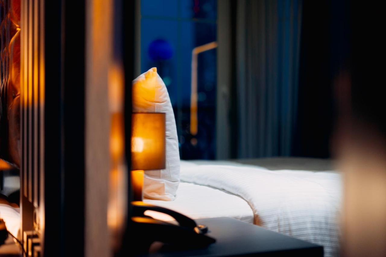 Tapis Rouge Design Boutique Hotel Batumi Ngoại thất bức ảnh A room at the hotel