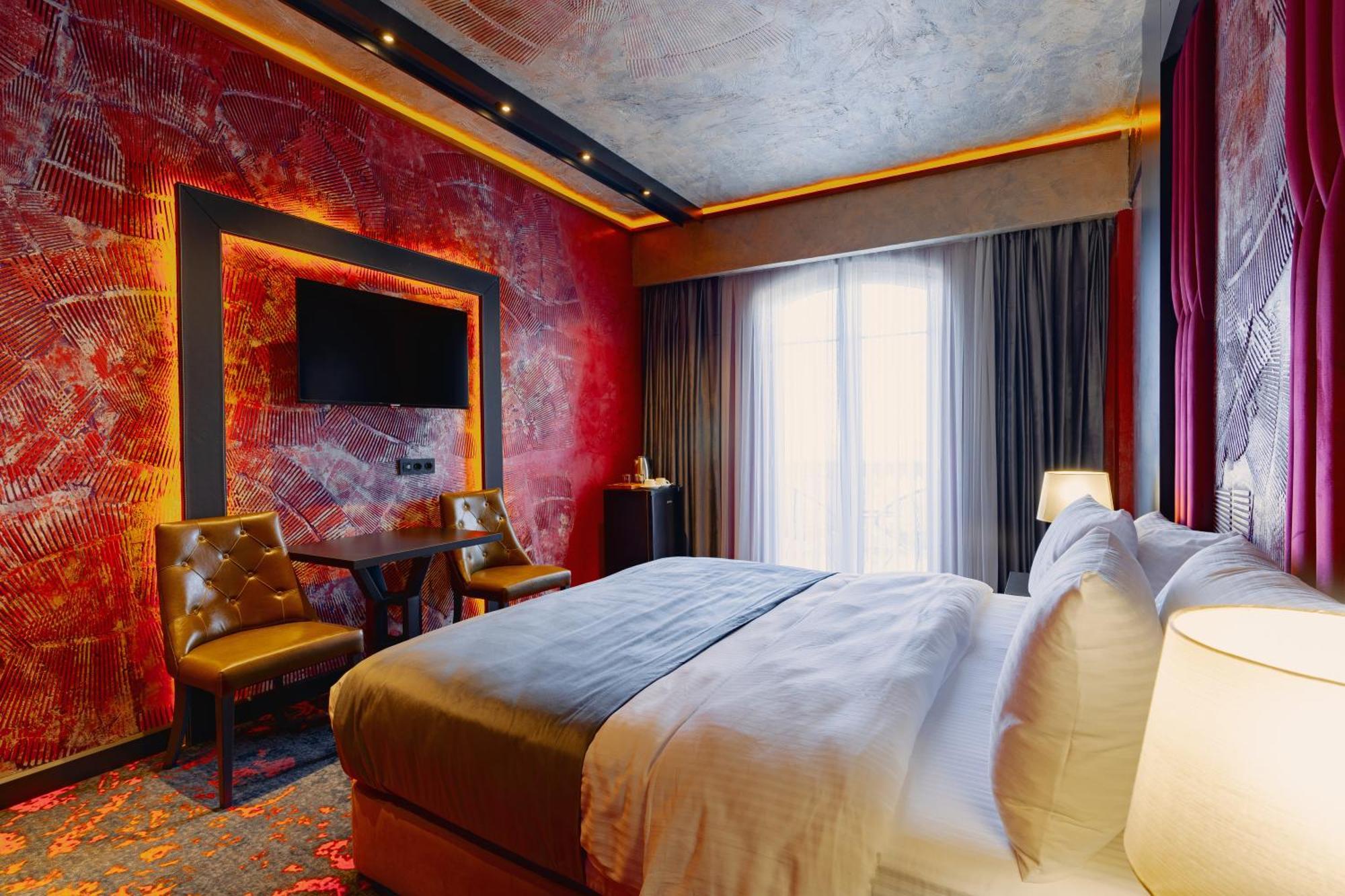 Tapis Rouge Design Boutique Hotel Batumi Ngoại thất bức ảnh Deluxe room